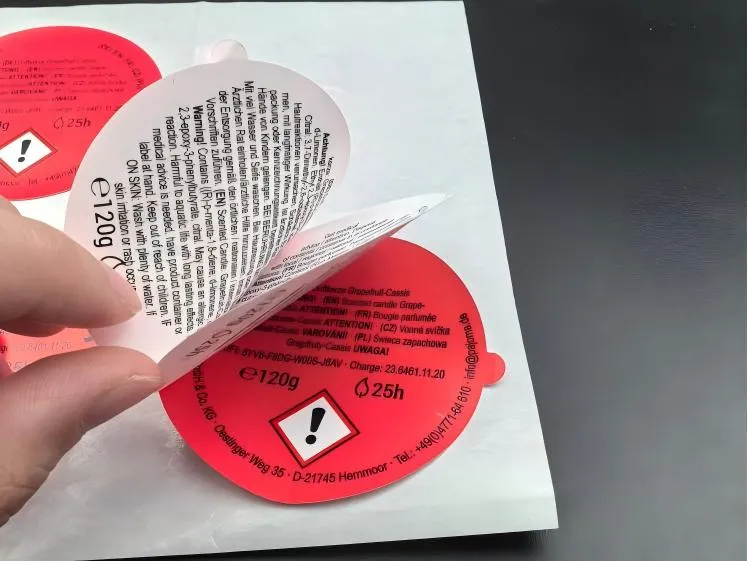 போலிஷ் வாடிக்கையாளர் ஆர்டர்கள் பல அடுக்கு லேபிள் பேக்கேஜிங் மற்றும் ஏற்றுமதி