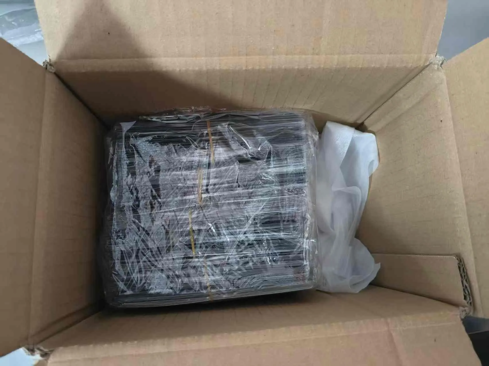 கிரெடிட் கார்டு ஆர்டர் அனுப்பப்பட்டது