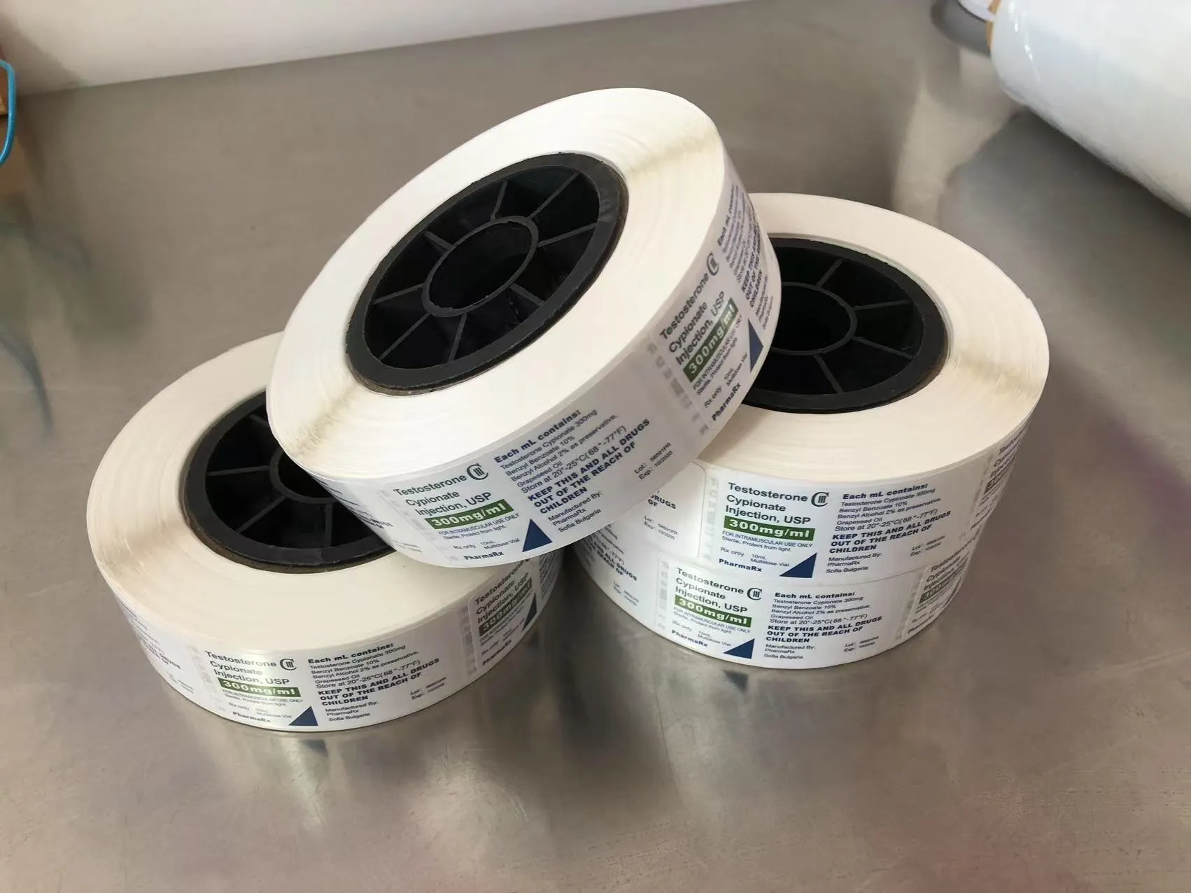 ஒற்றை அடுக்கு மருத்துவ லேபிள்கள் அனுப்பப்படும்