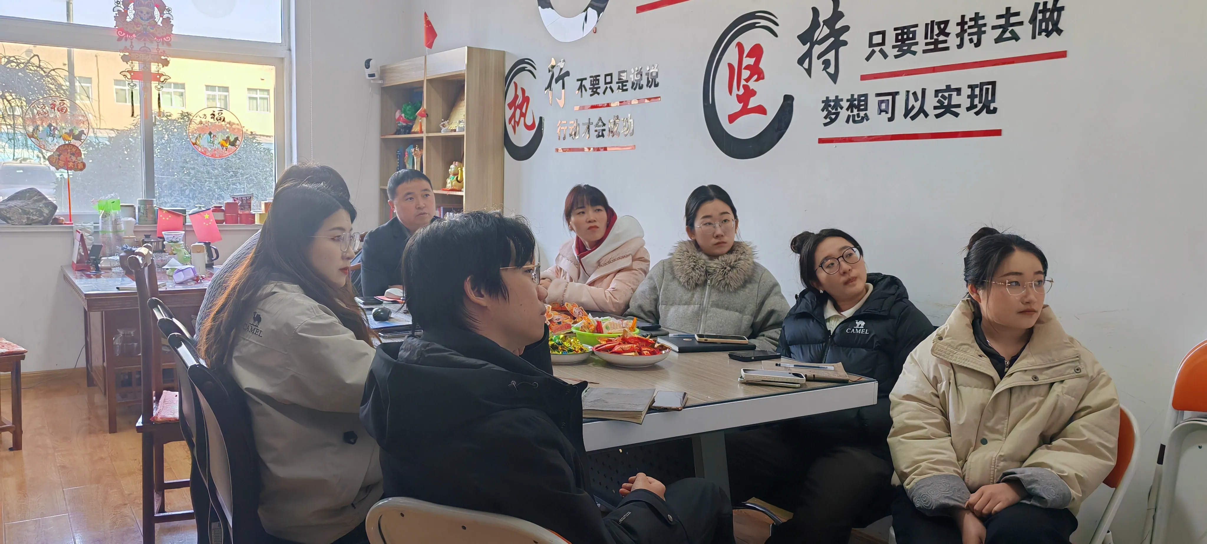 குதிரை வருடத்திற்கான JOJO பேக் தயார்