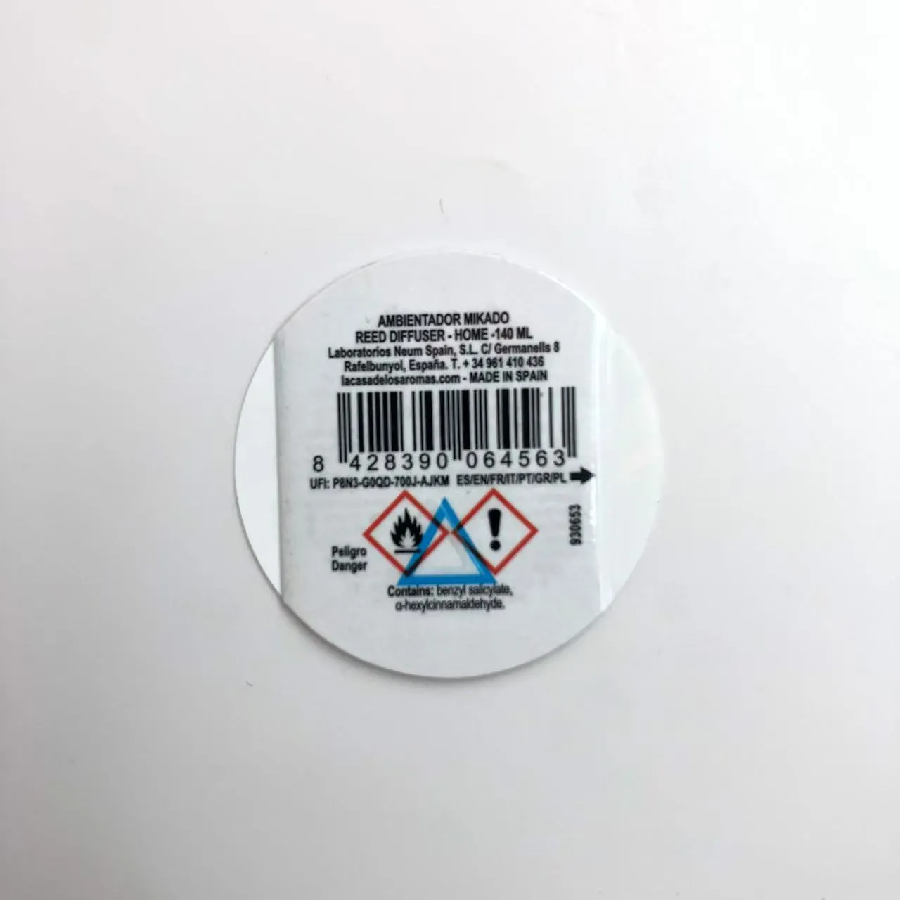 ஸ்பேஸ்-லிமிடெட் பேக்கேஜிங்கிற்கான சிற்றேடு லேபிள்கள் ஏன் சிறந்த தேர்வாக உள்ளன?