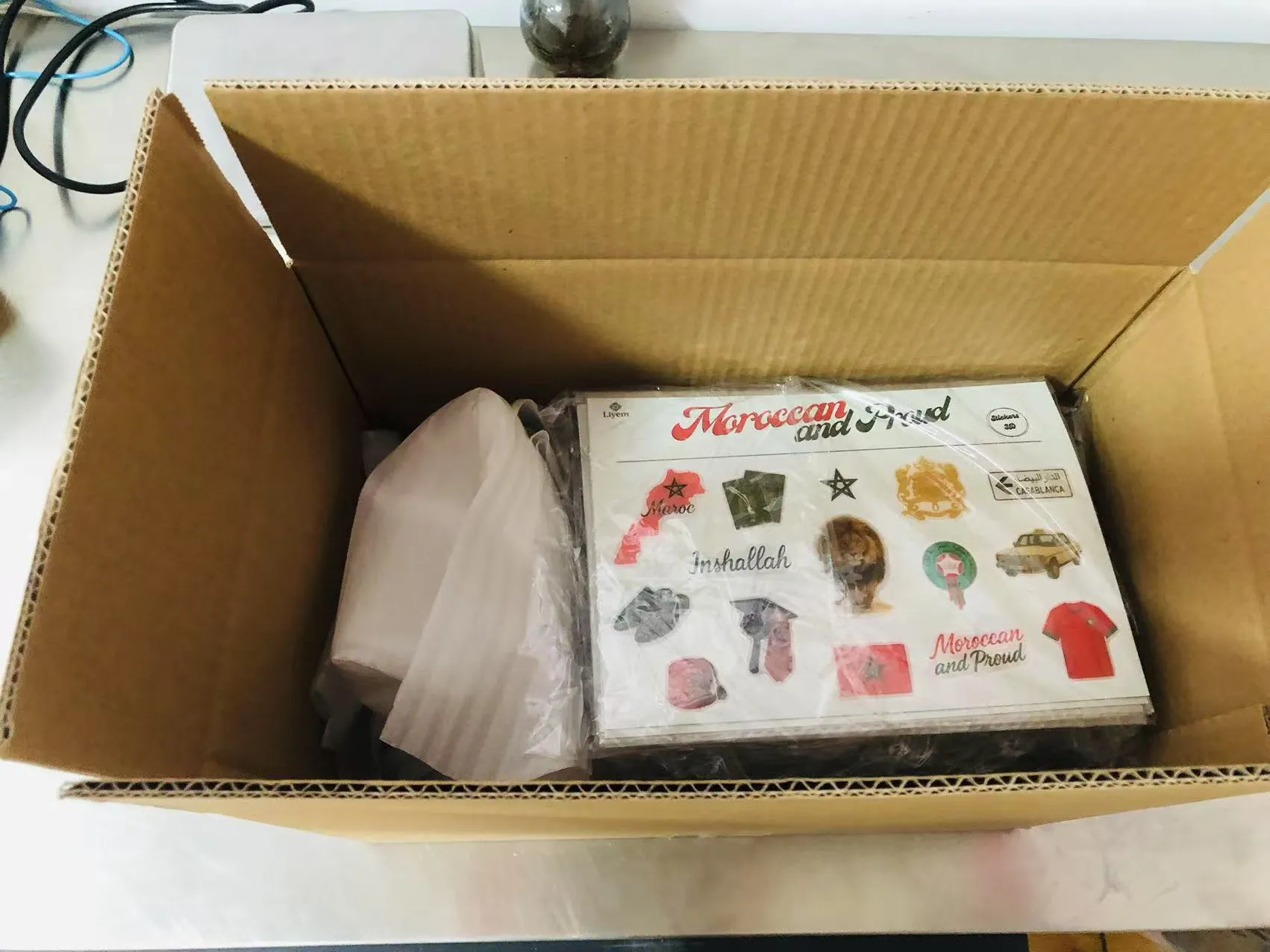 வாடிக்கையாளர் மீண்டும் JOJO பேக் எபோக்சி ரெசின் லேபிள்களை ஆர்டர் செய்துள்ளார்